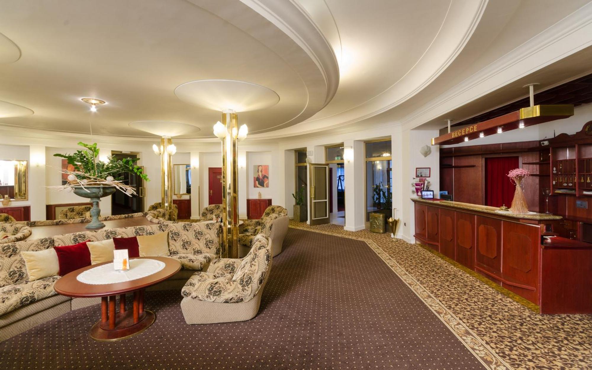 Hotel Ostrov Nymburk Kültér fotó