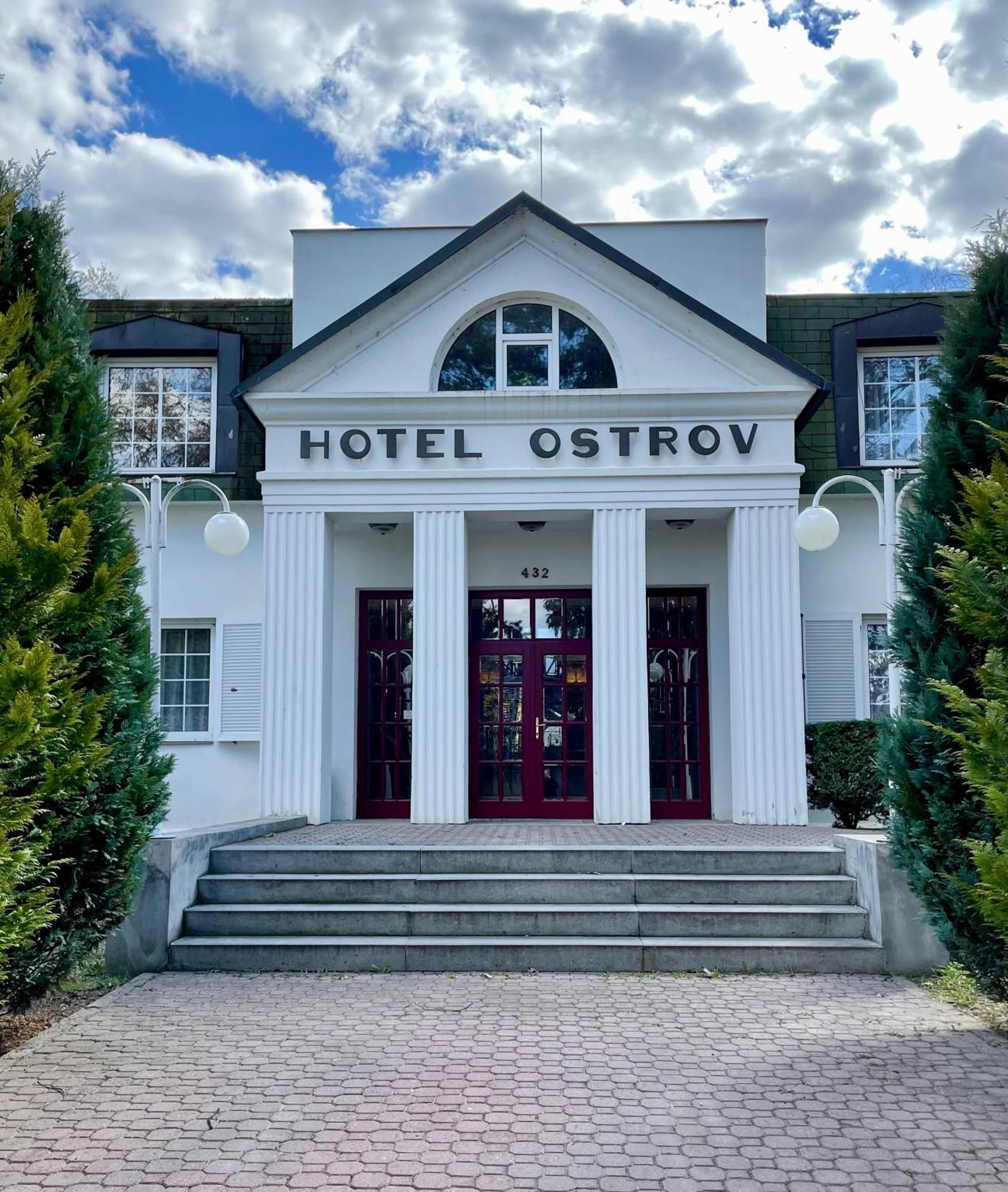 Hotel Ostrov Nymburk Kültér fotó