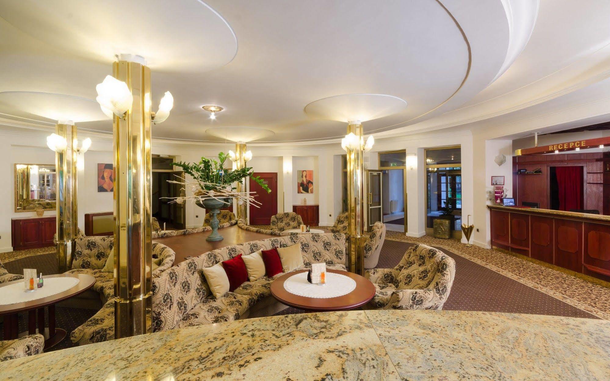 Hotel Ostrov Nymburk Kültér fotó